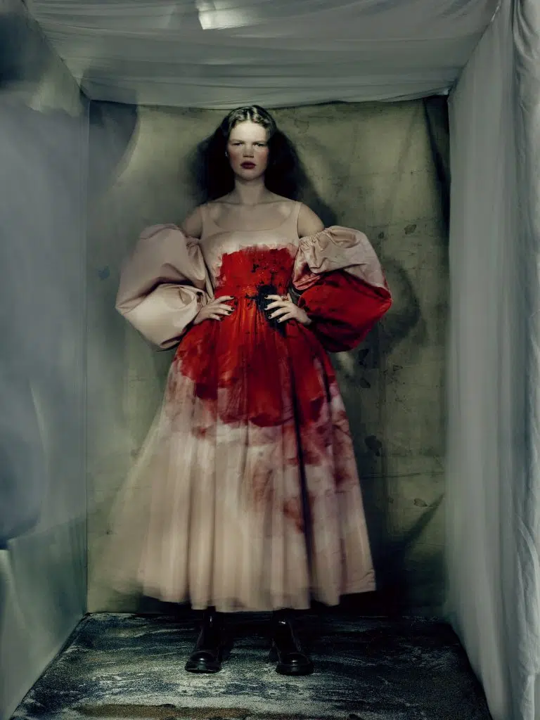 PHOTO BY Polo roversi editorial for squeeze magazin, " the algoritim has no skin".